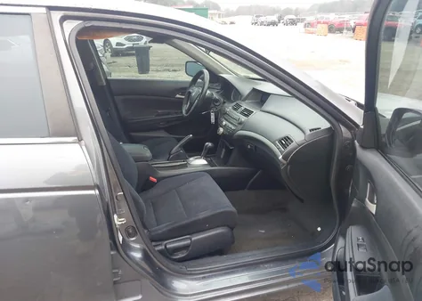 2011 Honda Accord 2.4 Lx from USA, damaged, VIN 1HGCP2F33BA054543